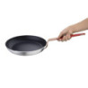 Aluminium-Antihaft-Pfanne Ø 280 mm - Hygiplas Griff Rot SEO: Problemloses Kochen, Teflon Platinum Plus Beschichtung