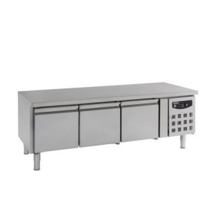 Positieve gekoelde tafel GN 1/1 met 3 deuren - CombiSteel: Optimale professionele opslag