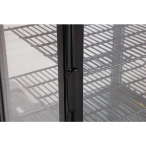 Schwarze Kühlvitrine Serie C - 68 L - Polar