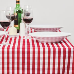 Square tablecloth with red checkered pattern in polyester 890 x 890mm - Mitre Essentials - Fourniresto