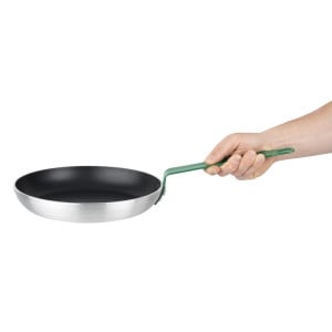 Poêle Aluminium Antiadhésive avec Manche Vert 280 mm - Hygiplas: Cuisson précise, Nettoyage facile