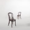 Bistrostoelen Gebogen Hout Noten Afwerking. Charme en Comfort voor Uw Restaurant.