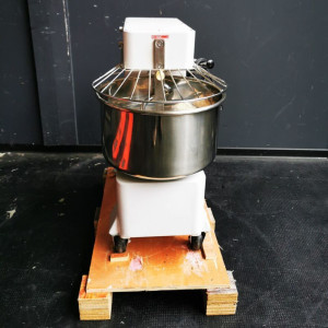 Professioneller 20L Dynasteel Planetenmischer