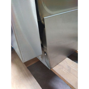 Professionele Glazenspoelmachine met Spoelmiddel- en Reinigingsmiddeldoseerder - 35 x 35 cm