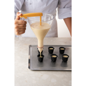 Perforated Aluminum Pastry Plate - 600 x 400 mm - Matfer