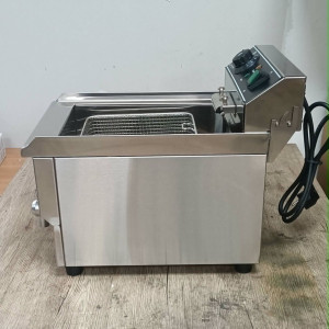 Professional Deep Fryer 13L with Stainless Steel Drain - Dynasteel