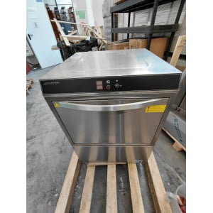 Professioneller Geschirrspüler mit Klarspüler- und Reinigungsmitteldosierer und Ablaufpumpe - 50 x 50 cm - Dynasteel