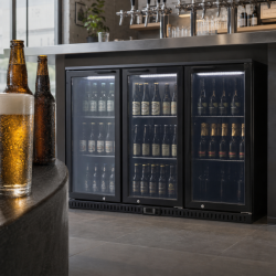 Koelachterbar 328 L 3 Glazen Deuren Zwart