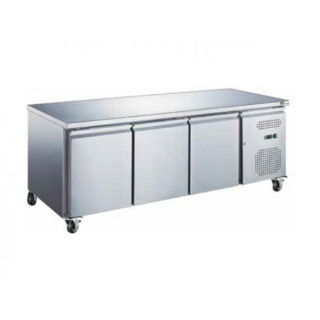 GN 1/1 Positive Refrigerated Table Depth 700 mm - 3 Doors - Without Backsplash - Refurbished