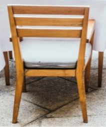 Stuhl und Sessel