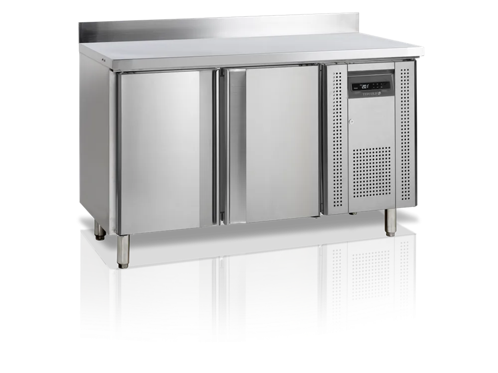 Snack Counter Koeler met Achterwand - 2 Deuren - 230 L